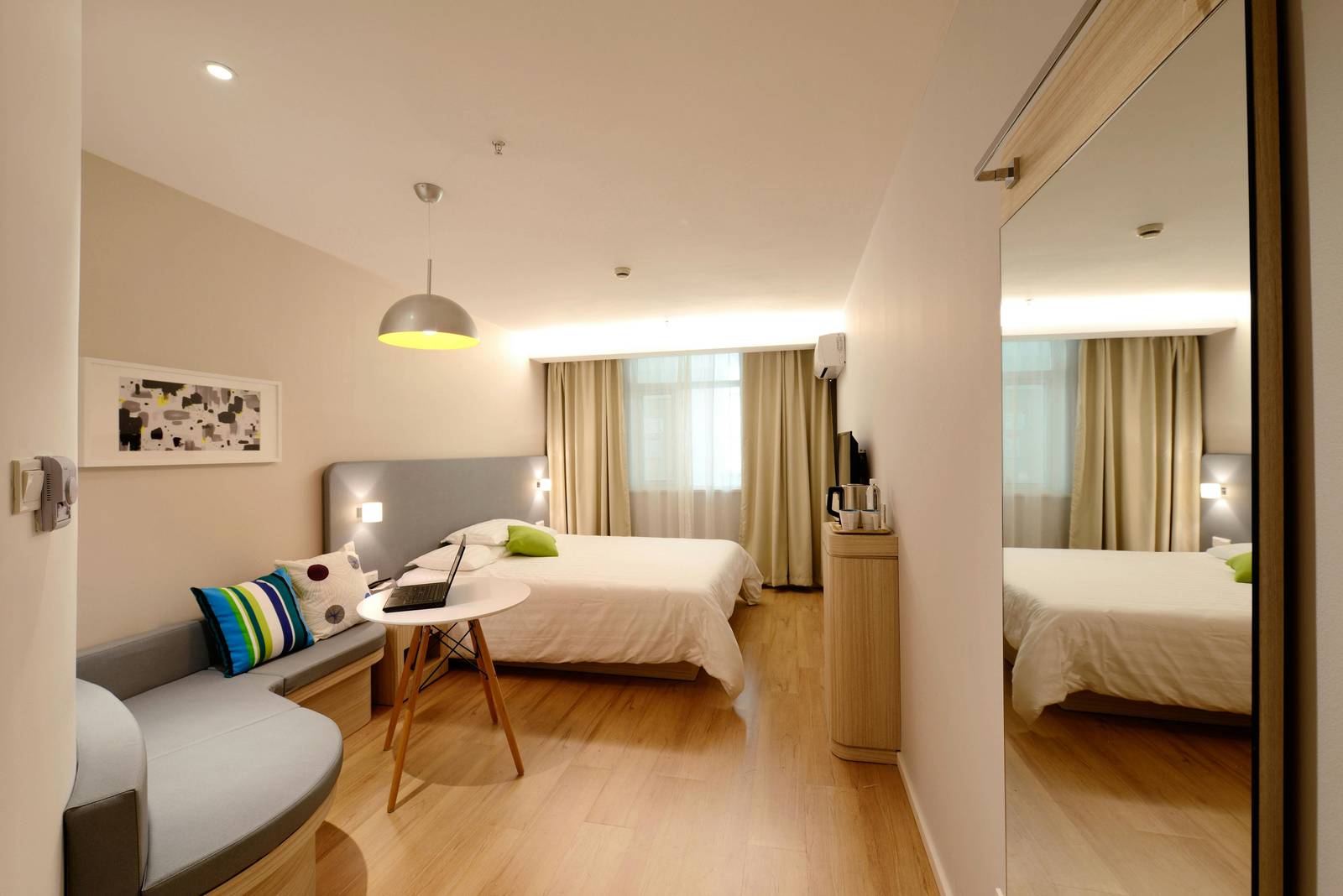 Modern Bathroom